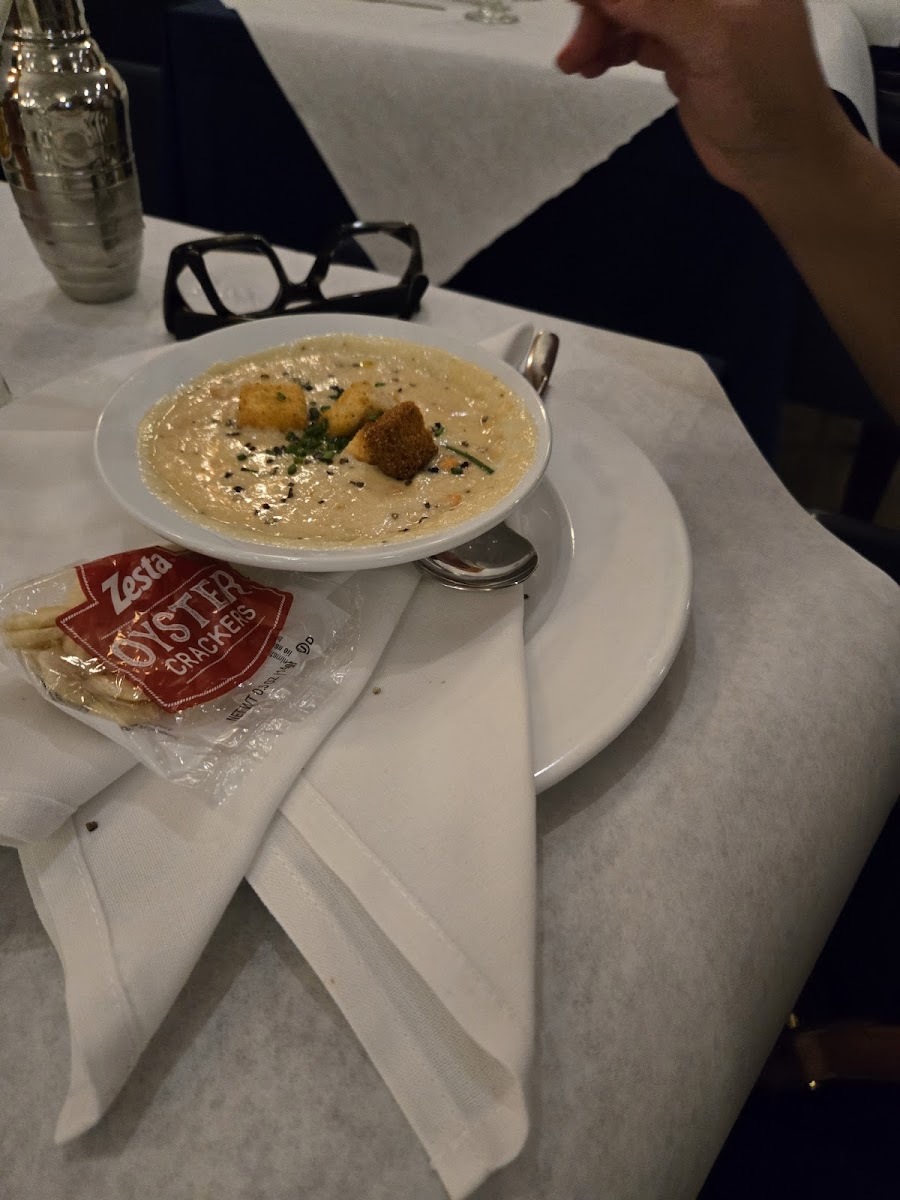 SAVOY Restaurant - Photo 6