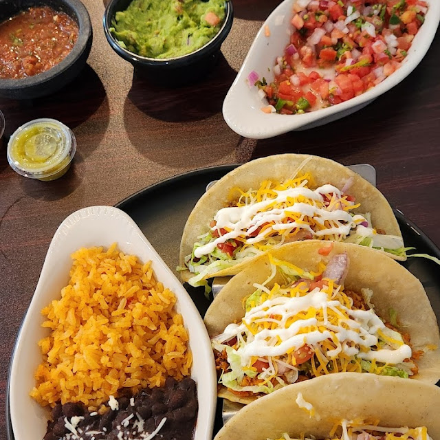 Tacos Tex Mex Chicken Tinga grd Beef Carnitas