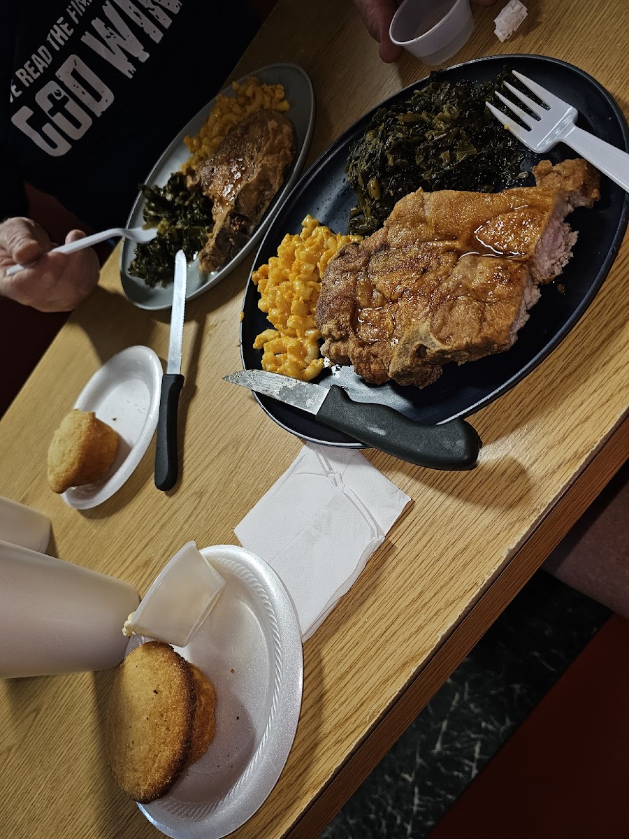 Aunt B's cafe