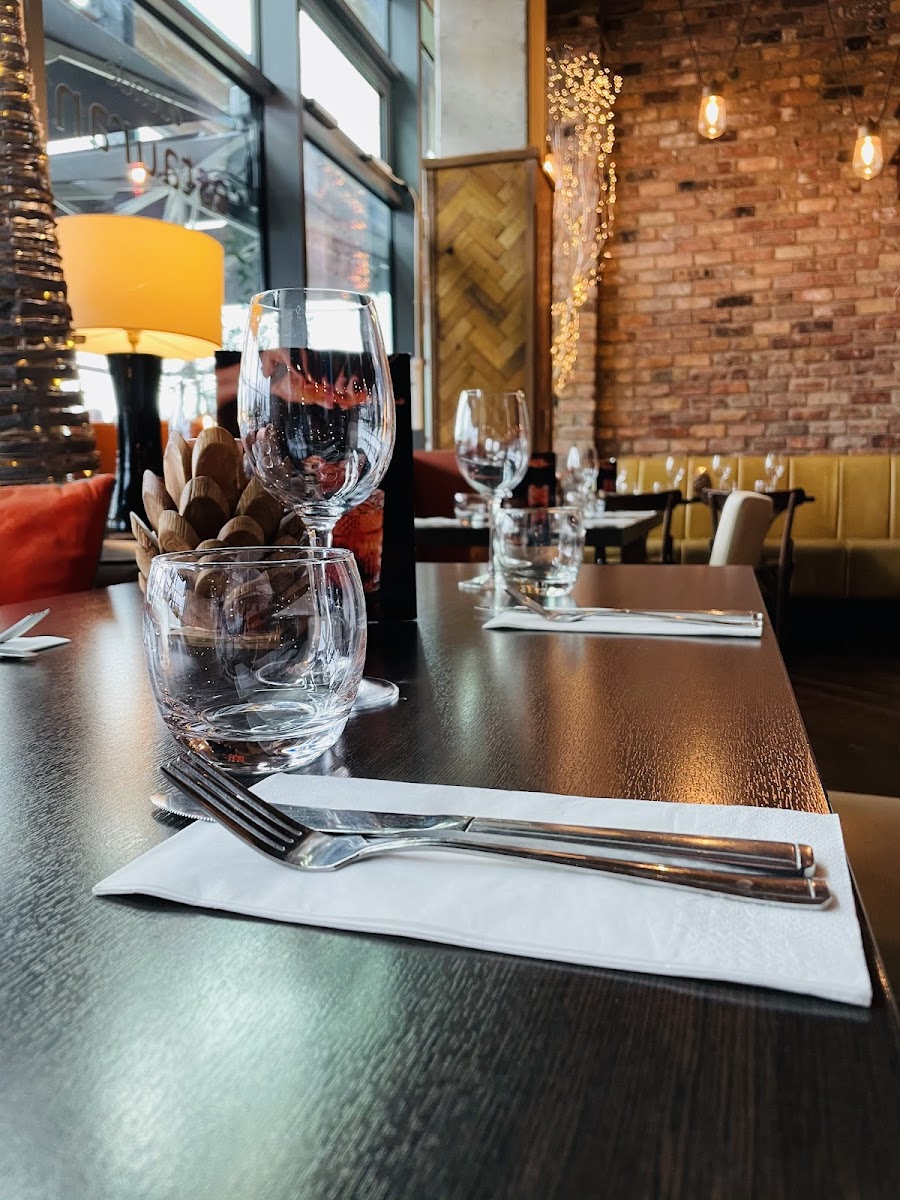 Duende Gastro Bar - Photo 4
