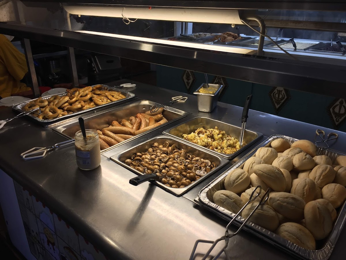 Plantation House Restaurant and Catering - Photo 8