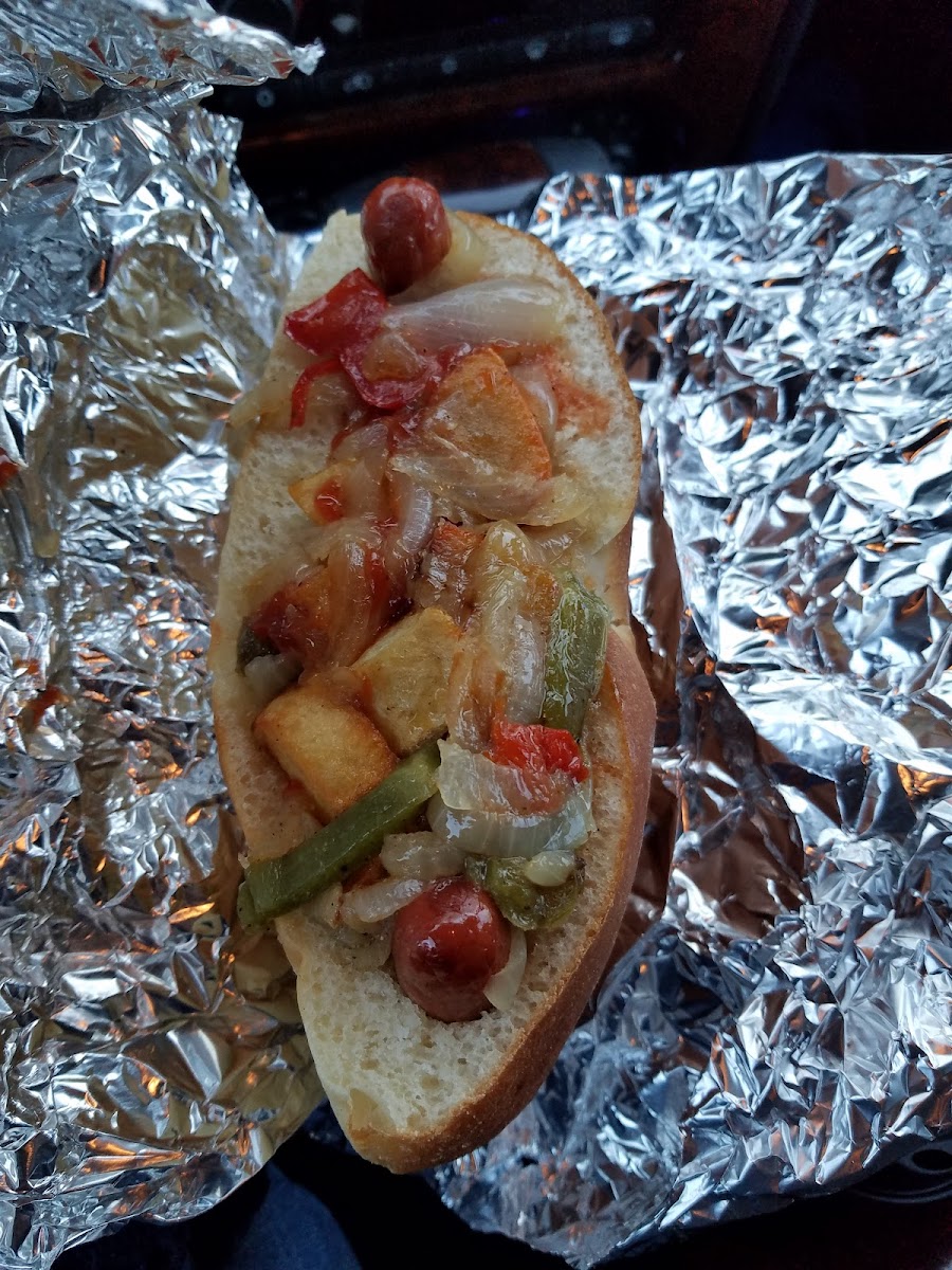 Dewey's Dogs - Photo 4