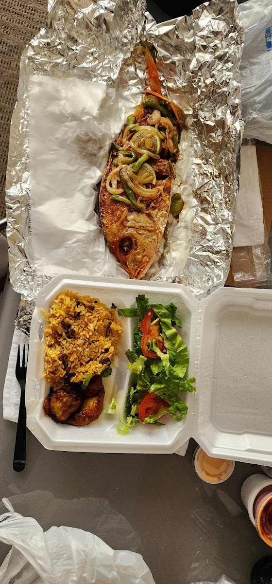 Puerto Rico Restaurant - Photo 9