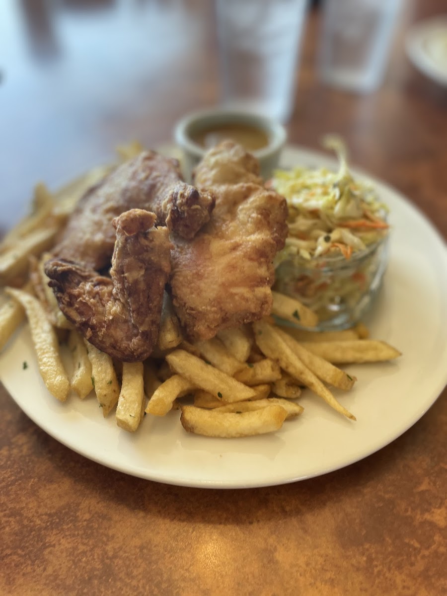 Motherhen Barbecue Diner - Photo 9