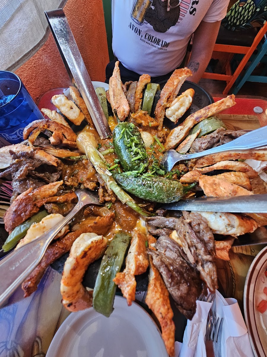 Fiesta Mexicana Restaurant - Photo 8