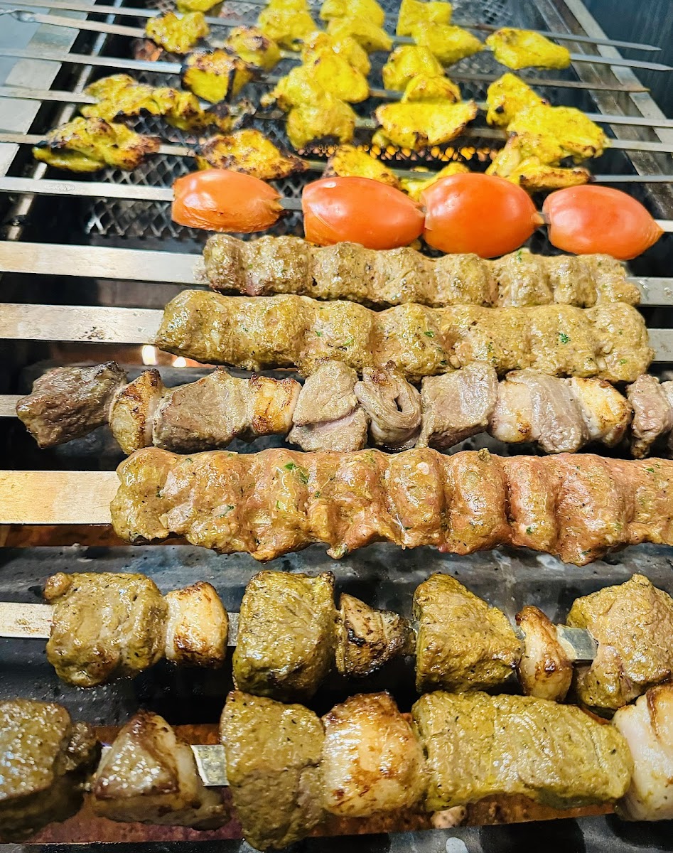 AFGHAN KABOB HOUSE - Photo 2