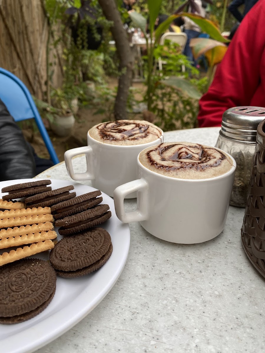 Cafe Green Hut - Photo 8