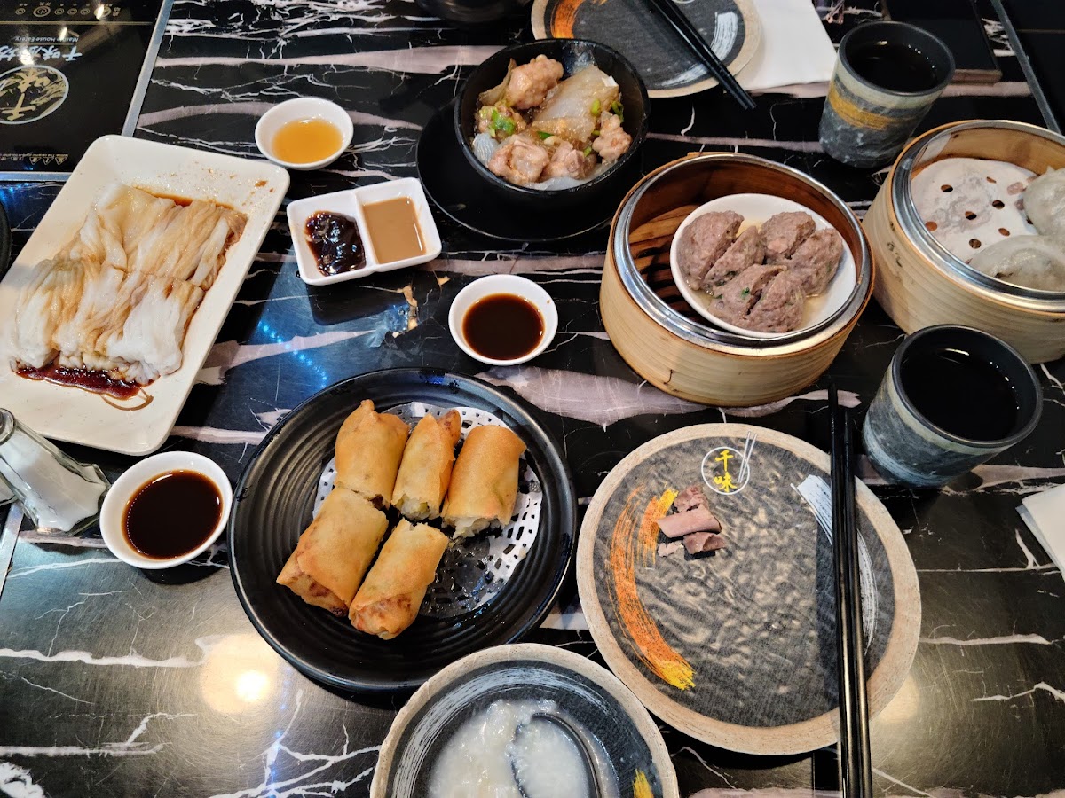 Marble House Eatery - Photo 4