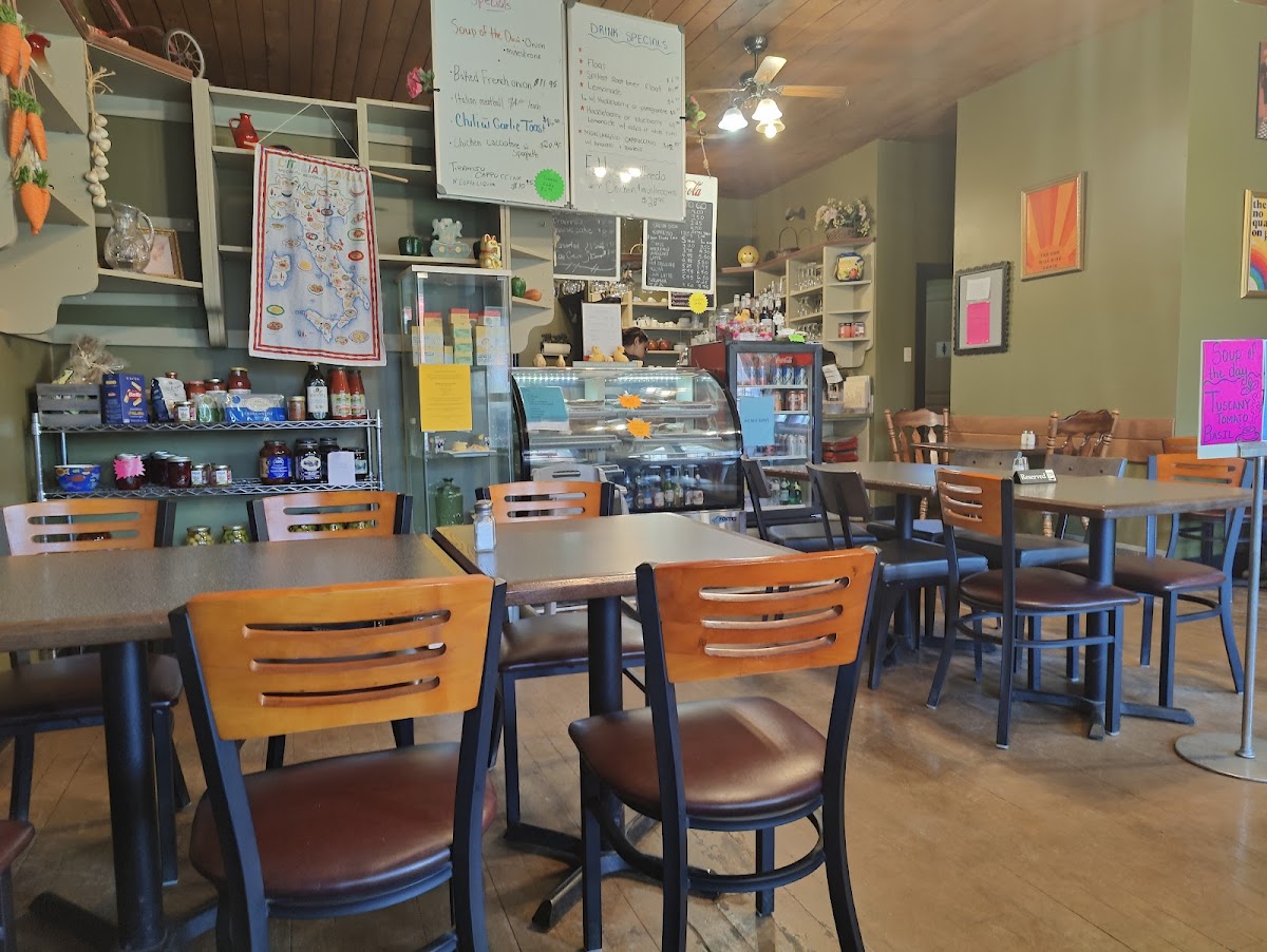 Wild Thyme Cafe - Photo 2