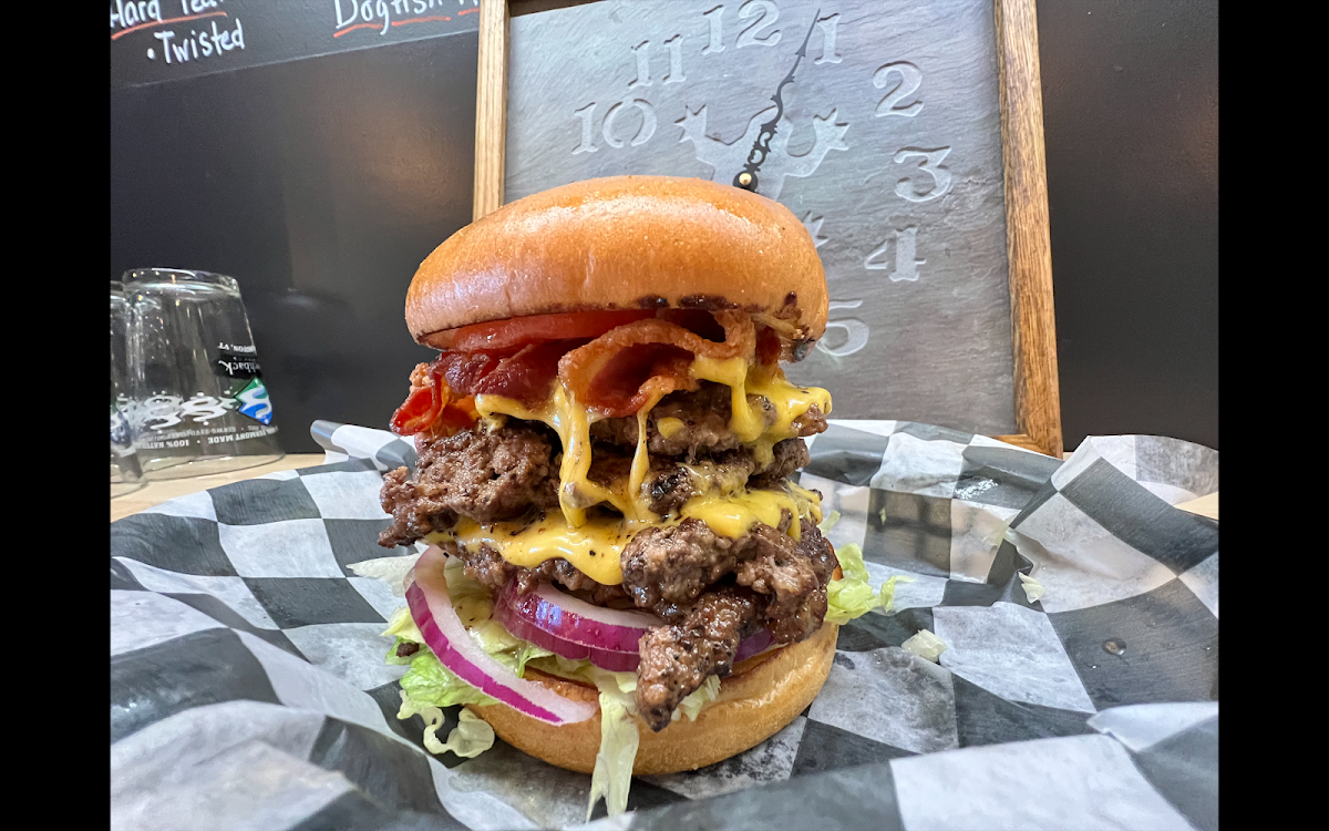 Toad's Burger Bar - Photo 1