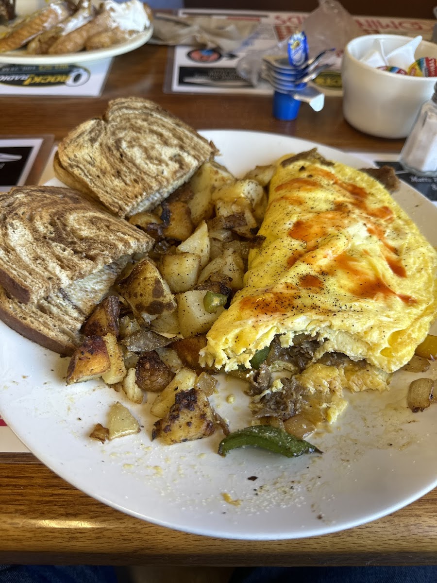 Sunshine Pancake House - Photo 9