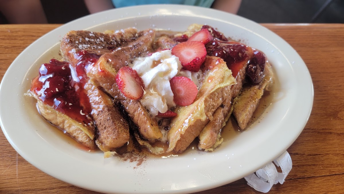 Sunshine Pancake House - Photo 7