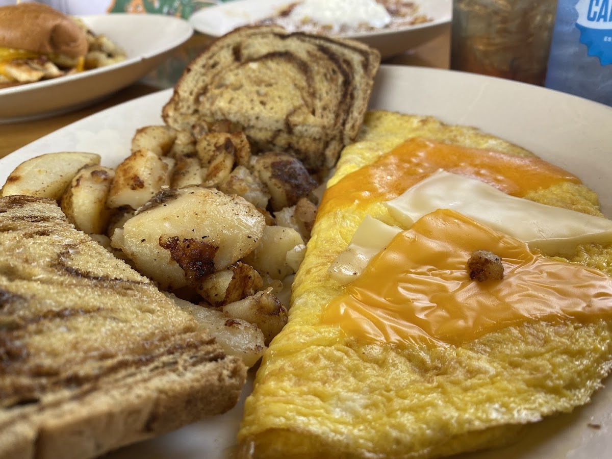 Sunshine Pancake House - Photo 8