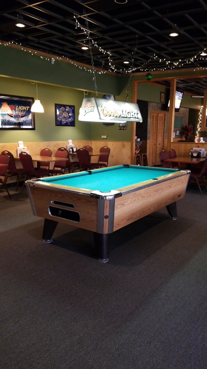 Jake's Bar & Grill - Photo 4