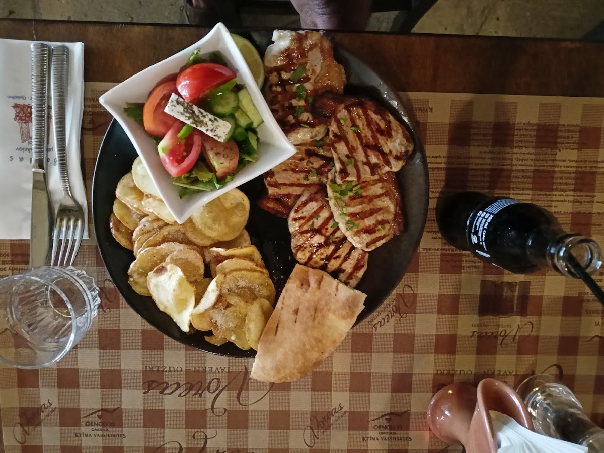 Voreas Taverna - Photo 9