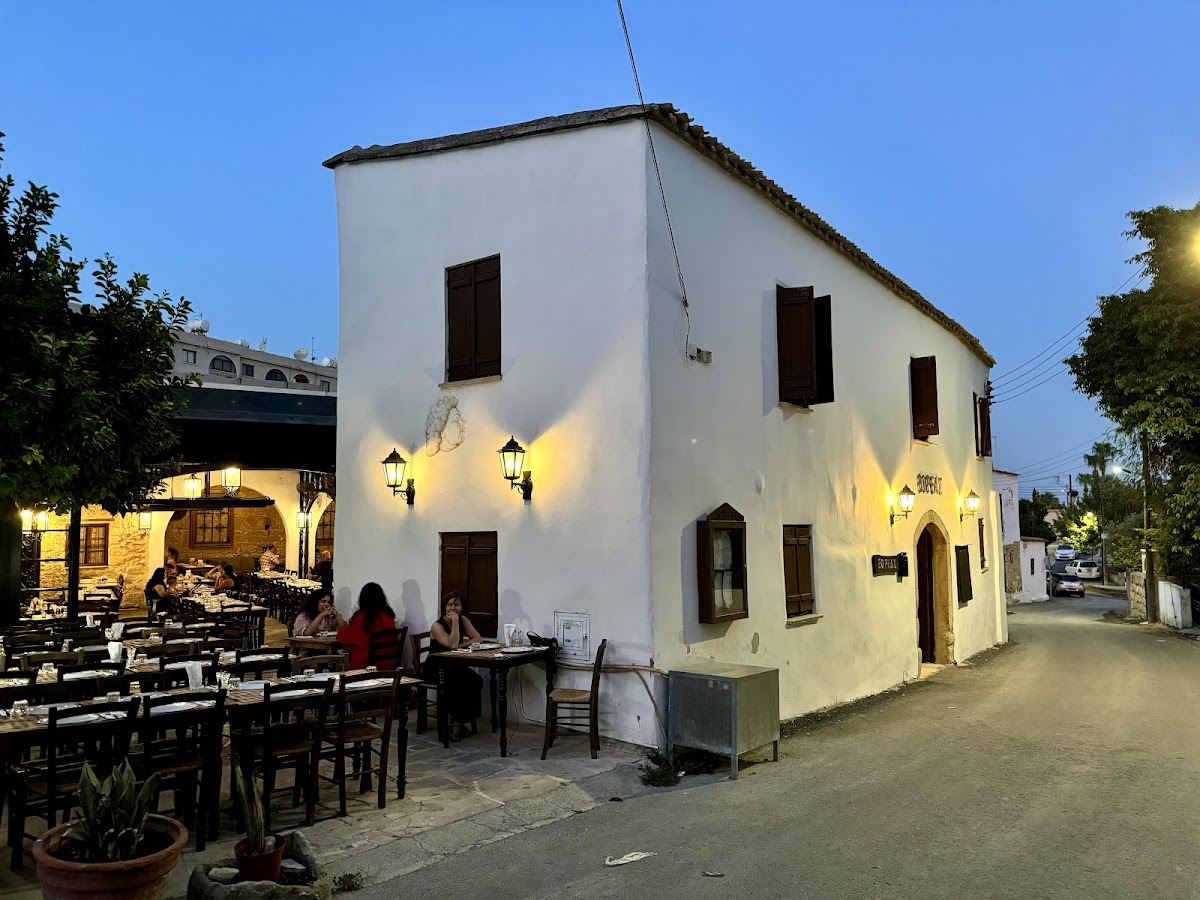 Voreas Taverna - Photo 2