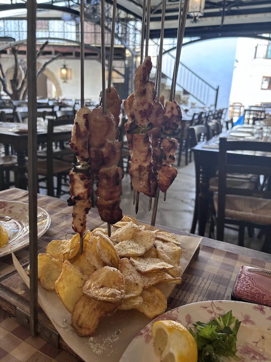 Voreas Taverna - Photo 3