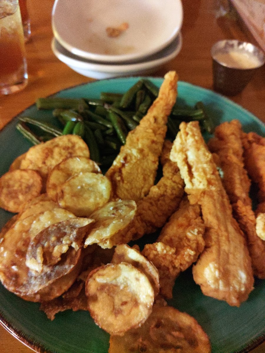Brooks Steakhouse - Photo 9