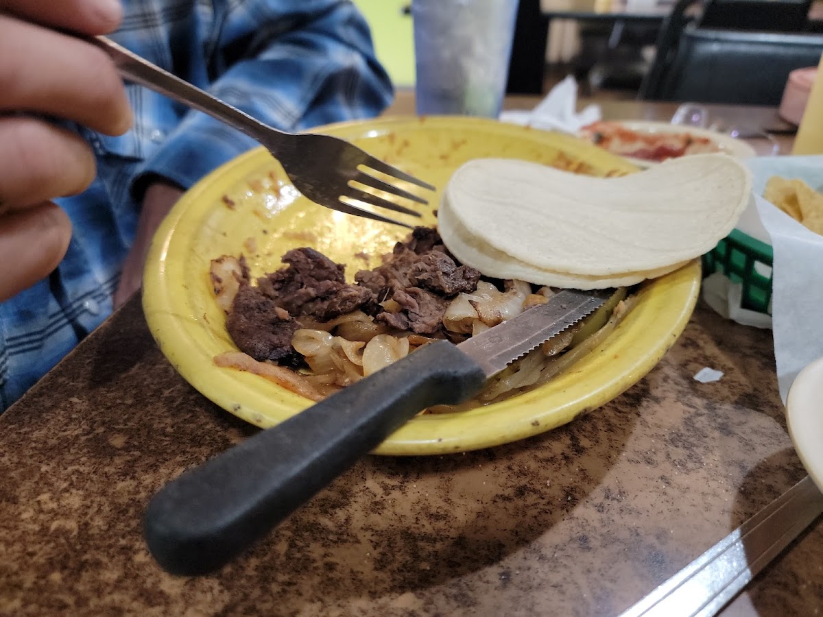 Hernandez Mexican Restaurant - Photo 7