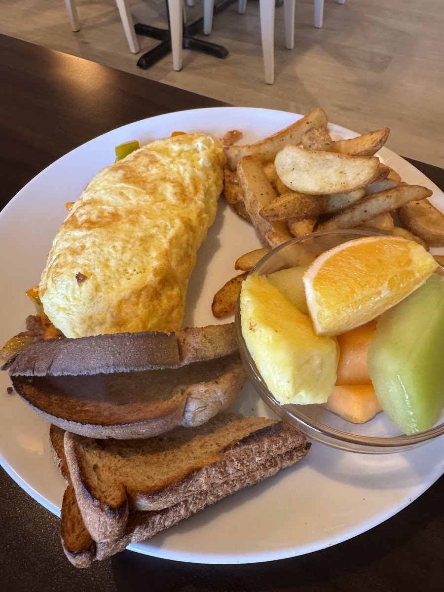 Potpourri Bistro - Breakfast l Lunch l Dinner - Photo 6