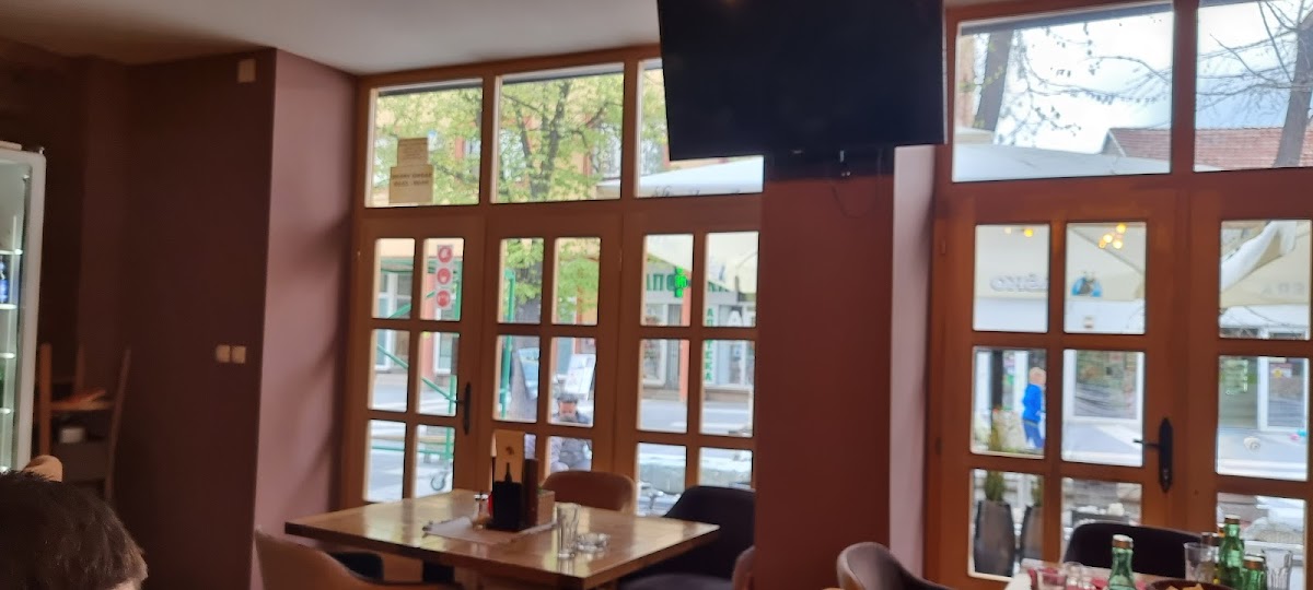 Pizzeria Žabac - Photo 9
