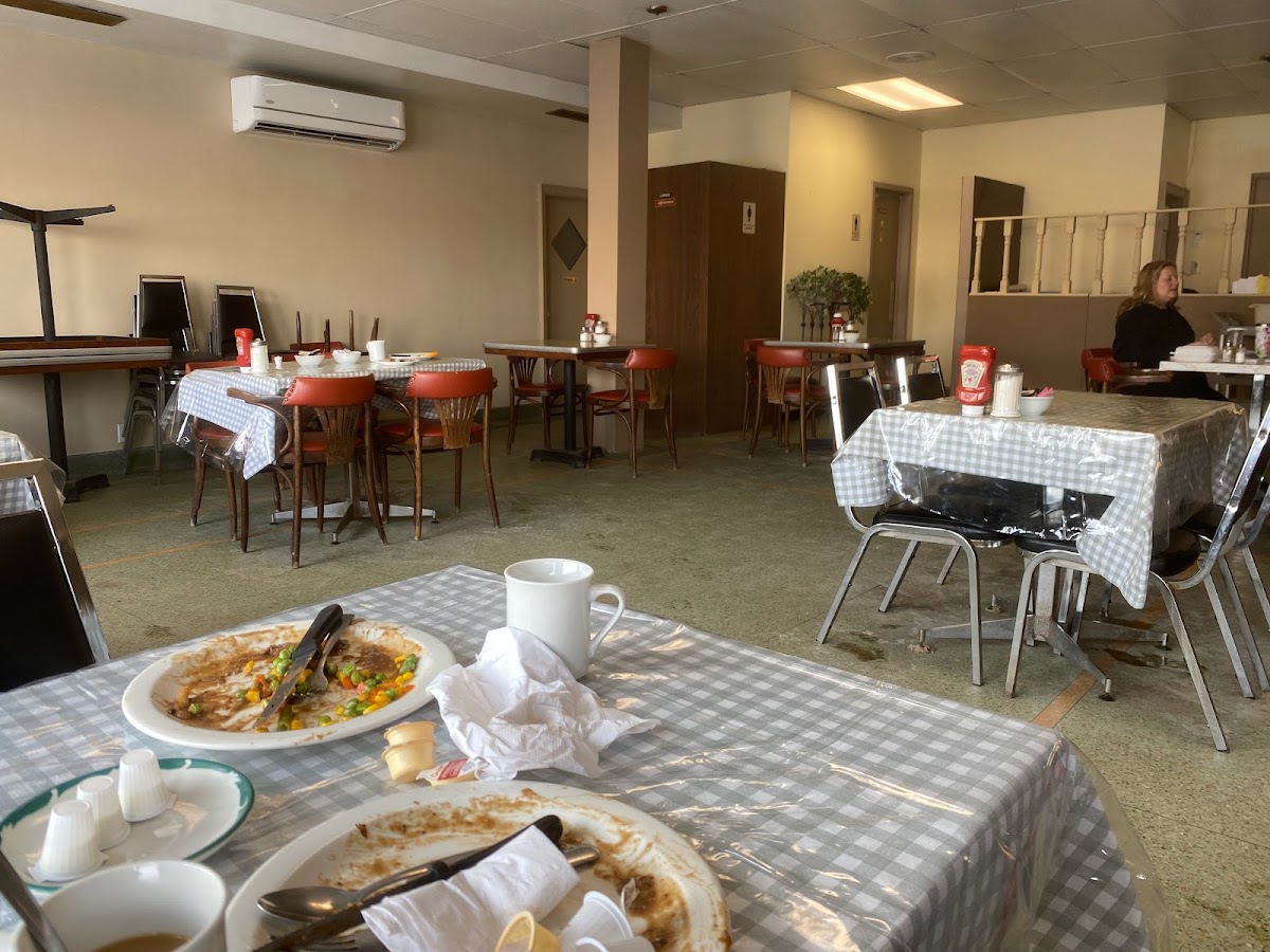 Riverview Inn & Restaurant - Photo 5