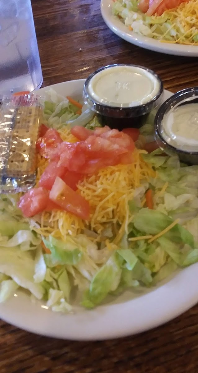 Davy Crockett Restaurant - Photo 4