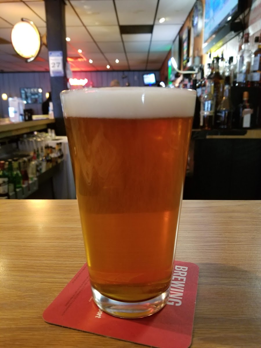 Lower Level Bar & Grill - Photo 6