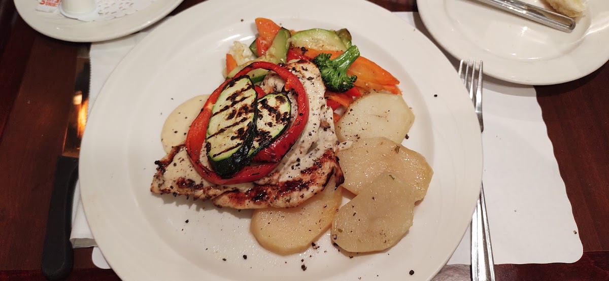 Restaurant Tuscanos - Photo 9