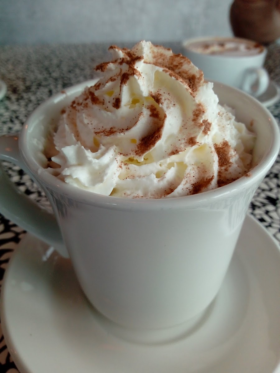 Pavilion Cafe - Photo 5