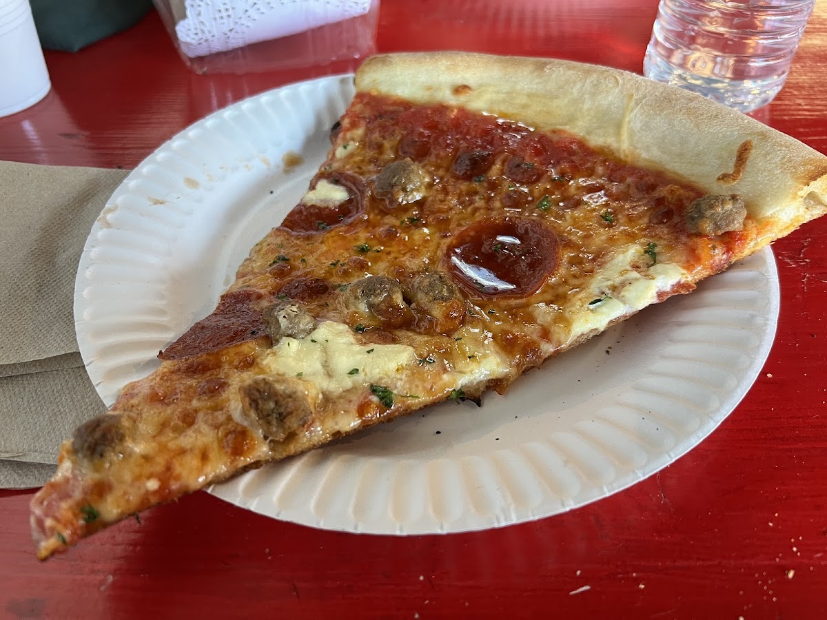 Pier Pizza - Photo 5