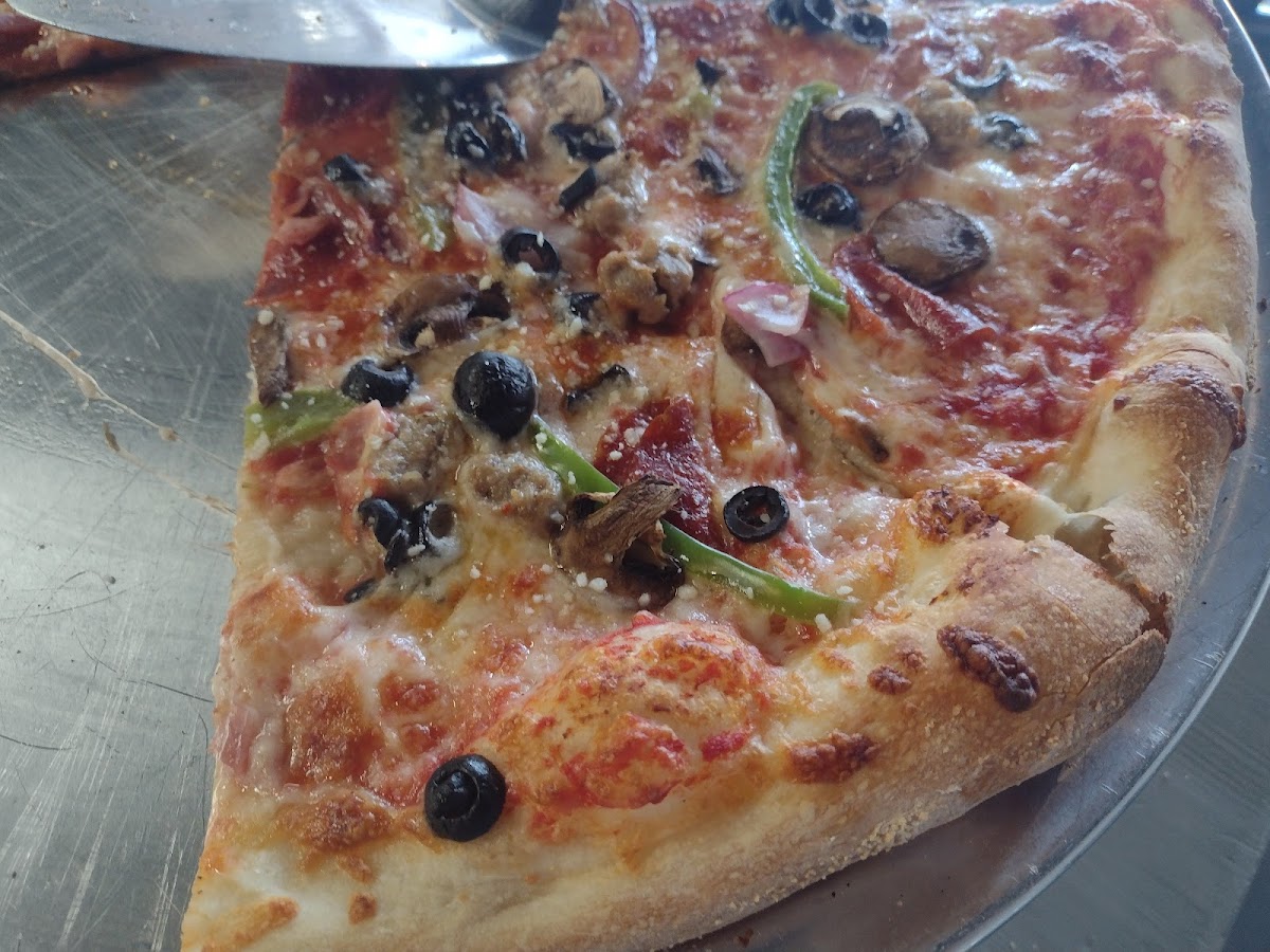 Pier Pizza - Photo 6