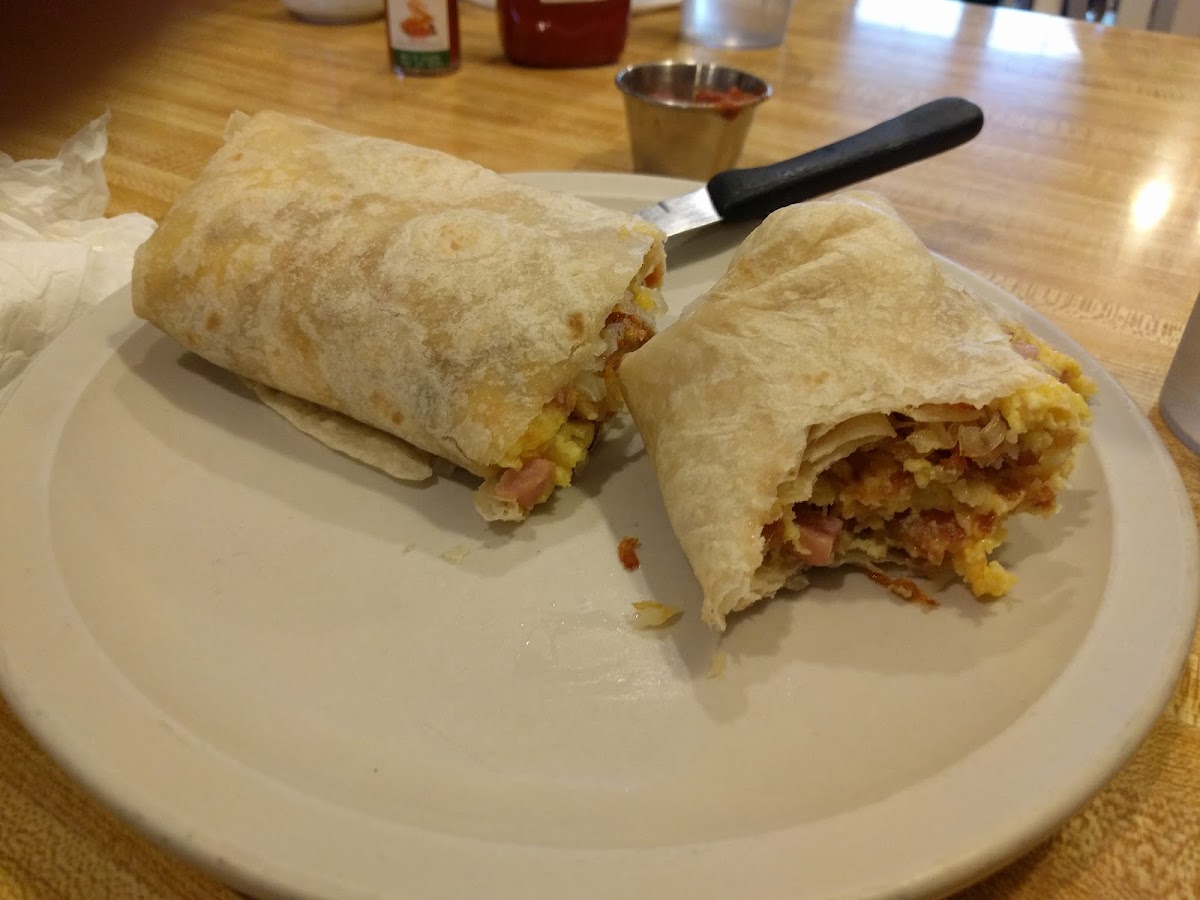 Big John's Mountain Grill - Photo 4