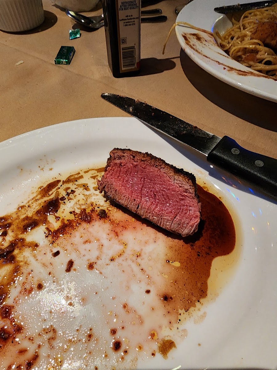Blue Bayou Bar & Grill - Photo 6