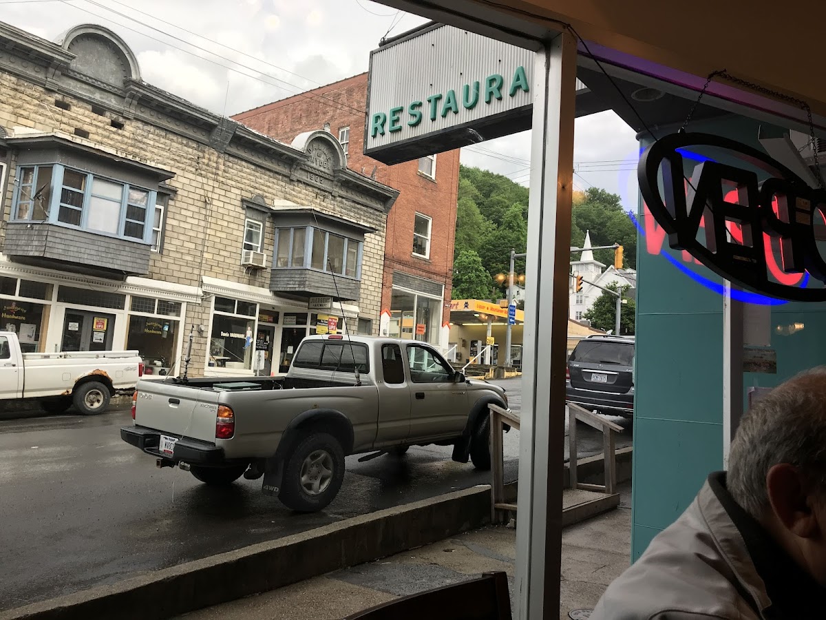 The Oakford Diner