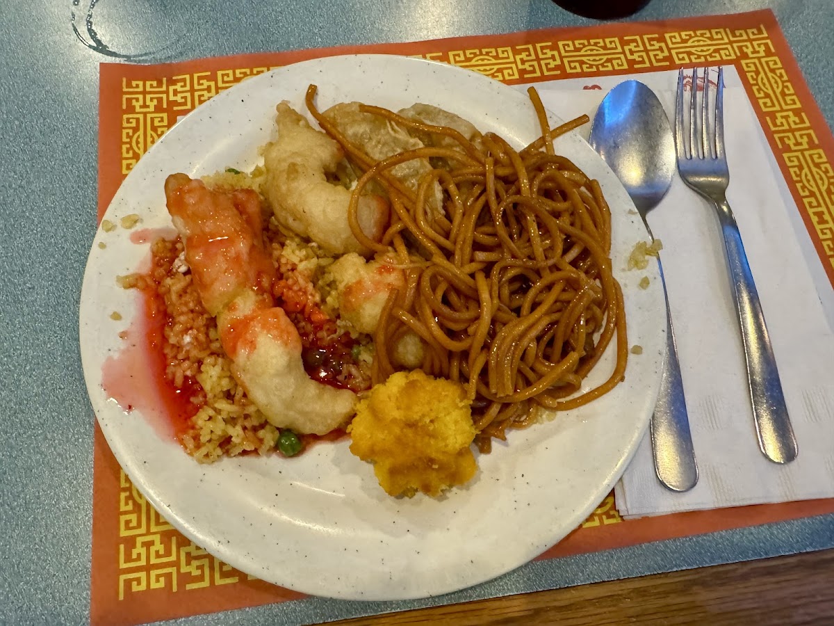 Evergreen China Buffet - Photo 4
