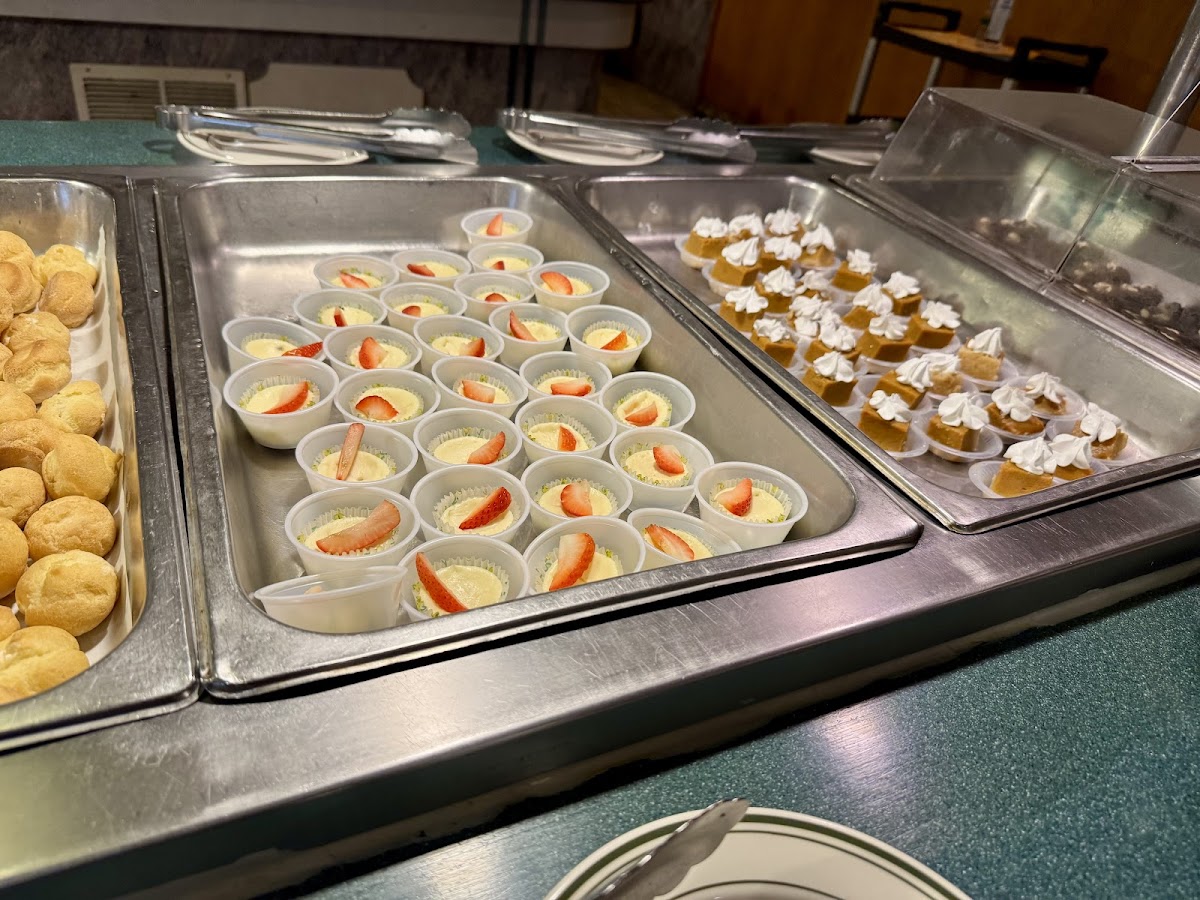 Evergreen China Buffet - Photo 8