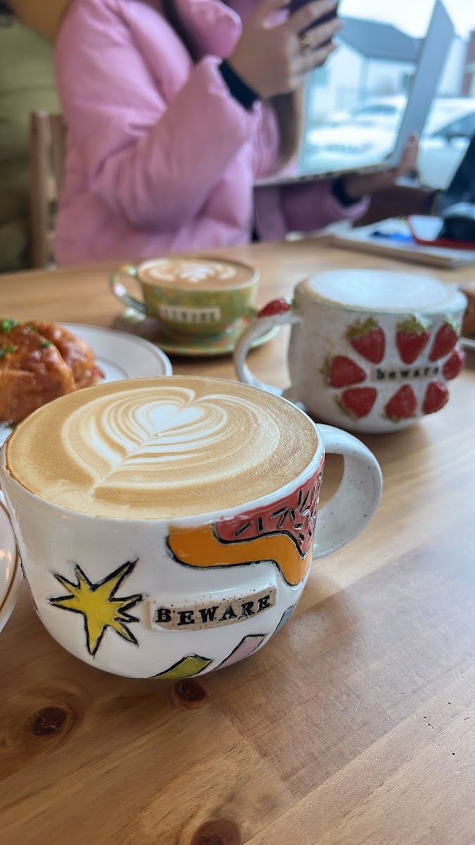 Beware Coffee - Photo 6
