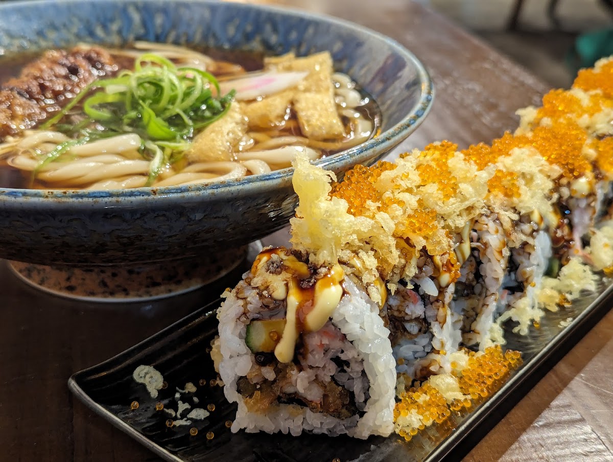 Toro Robata Sushi - Photo 4