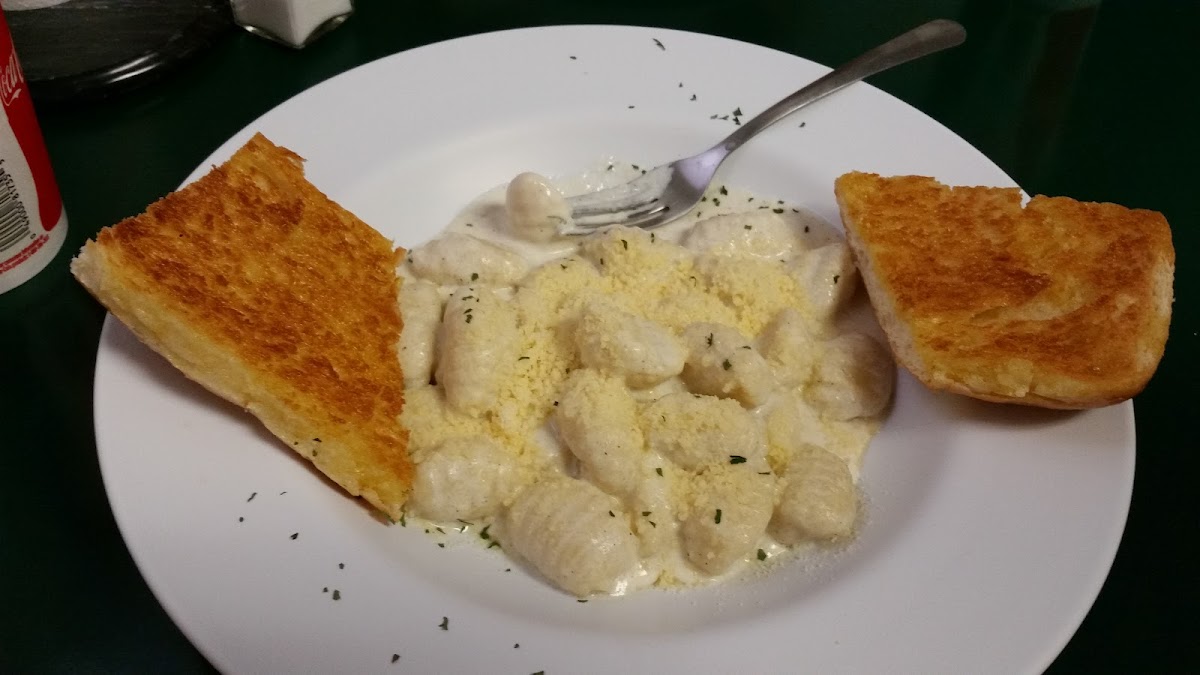 The Pasta Shop - Photo 6