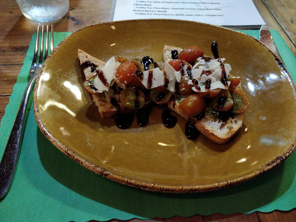 Organic Farmer's Table - Photo 7