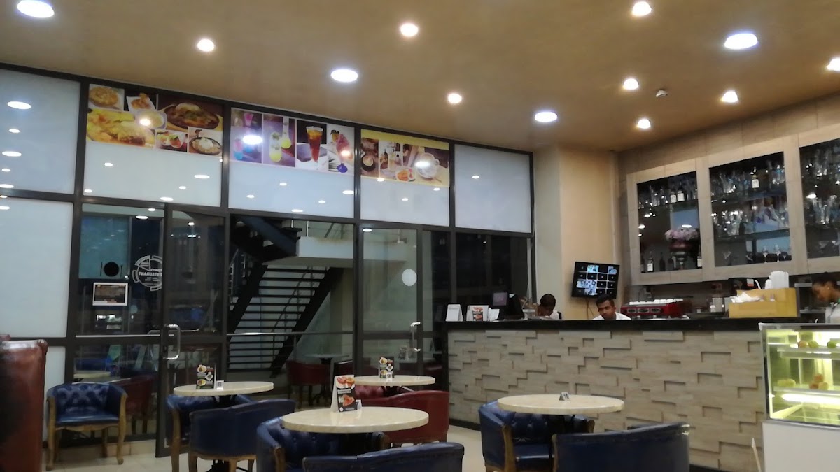 MAMAMIA RESTAURANT
