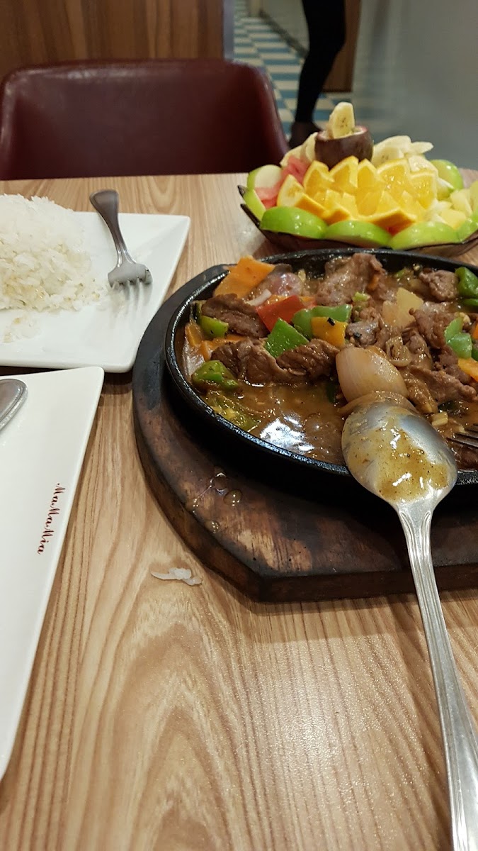 MAMAMIA RESTAURANT - Photo 2