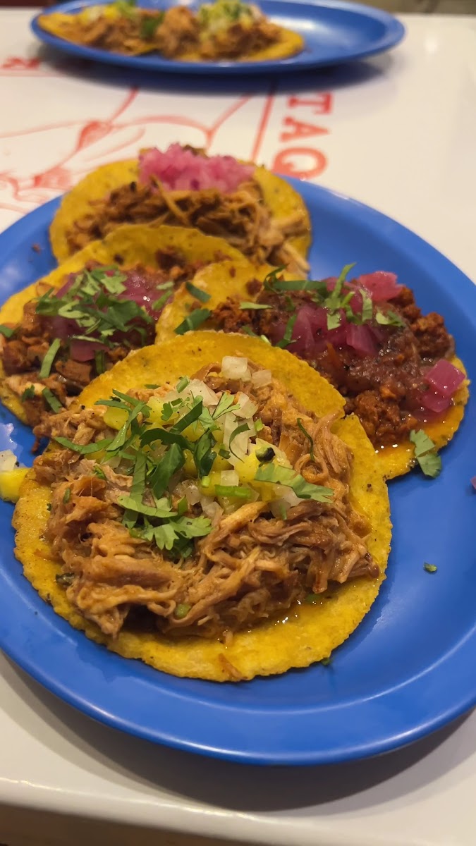 Taquería De La Unión - Photo 1