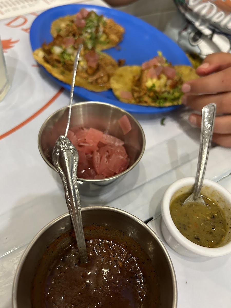 Taquería De La Unión - Photo 6