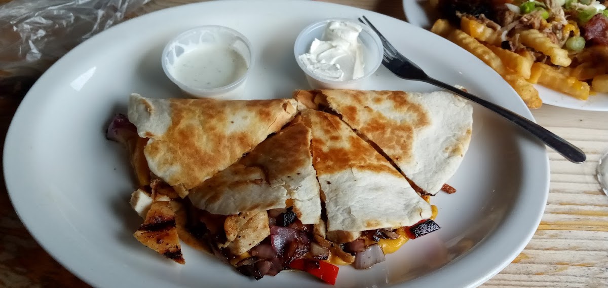 Wing Shack-Cheeseburger Grill - Photo 9