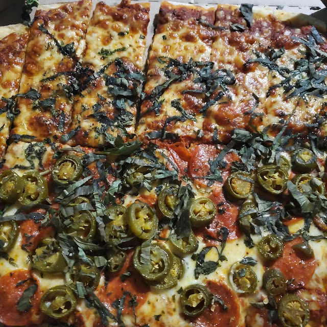 Pepperoni Pizza w Jalapenos