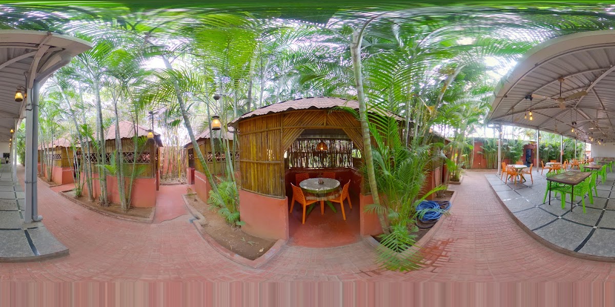 Naya Mirchi Garden Restraunt - Photo 3