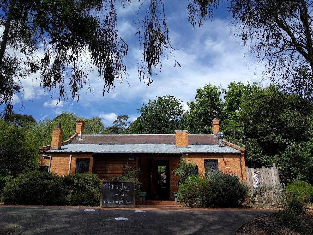 Shillinglaw Cafe - Photo 3