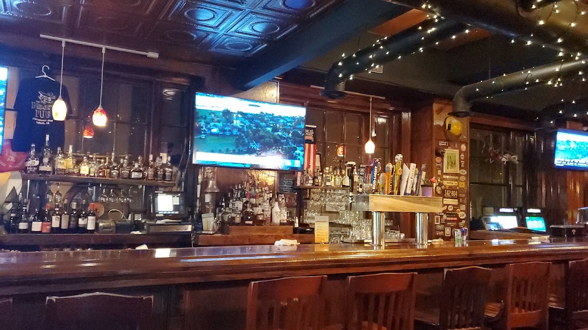 Baron's Pub - Photo 4
